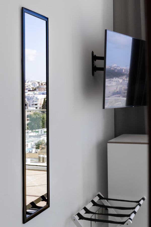 Modern Apartment In The Center Of St Julians By Arcobnb St. Julian's Exterior foto